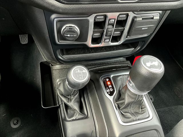 Used 2024 Jeep Wrangler SUV