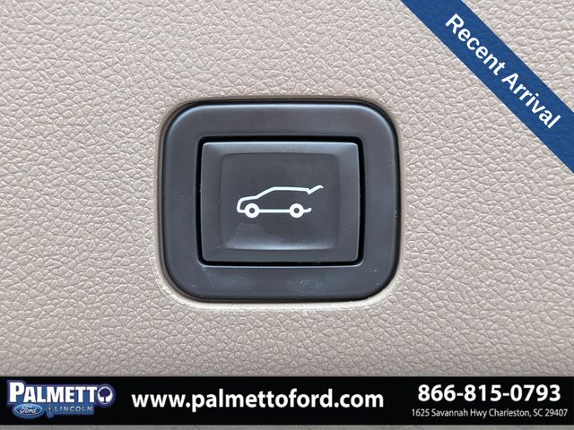used 2021 GMC Yukon car, priced at $43,940