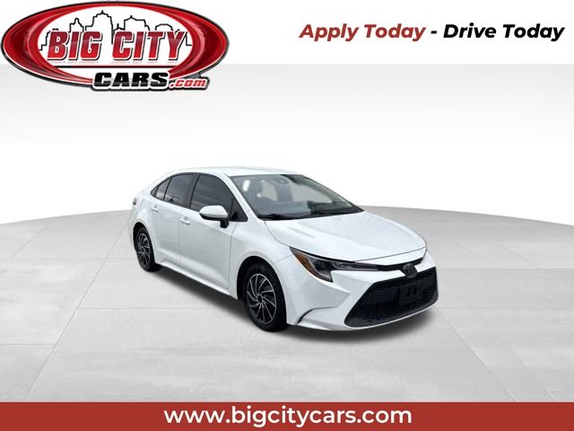 Super White 2020 Toyota Corolla Sedan Front-Wheel Drive Continuously Variable Transmission