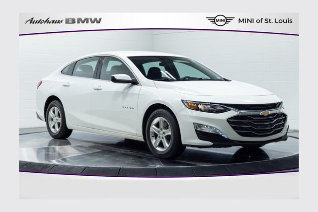 Summit White 2024 Chevrolet Malibu Sedan Front-Wheel Drive Continuously Variable Transmission