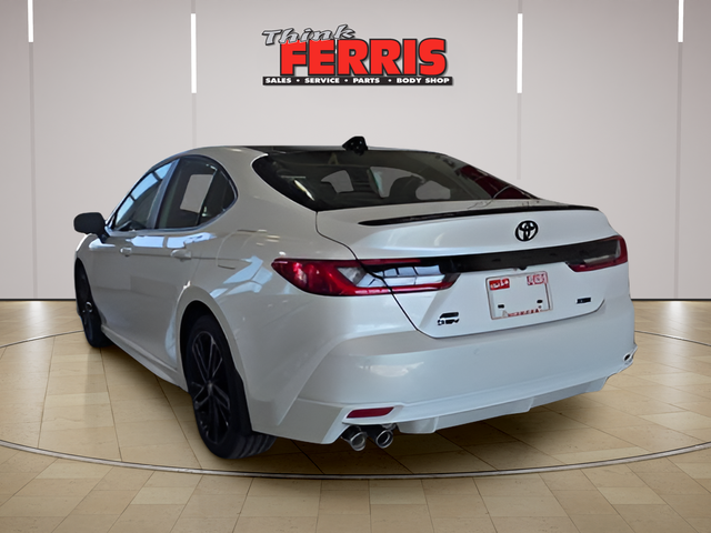 View vehicle photo 3