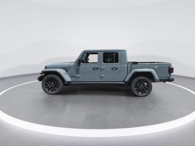 Used 2024 Gray Jeep Nighthawk image 5