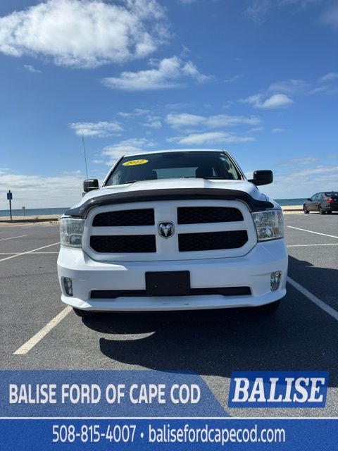 Bright White Clearcoat 2017 RAM 1500 Express Quad Cab 4WD Pickup Truck Four-Wheel Drive 8-Speed Automatic