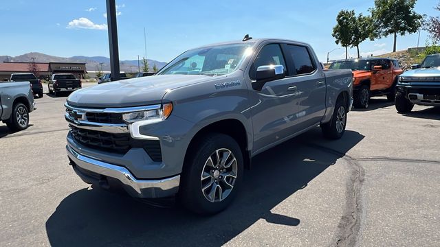 2024 Chevrolet Silverado 1500 LT 7