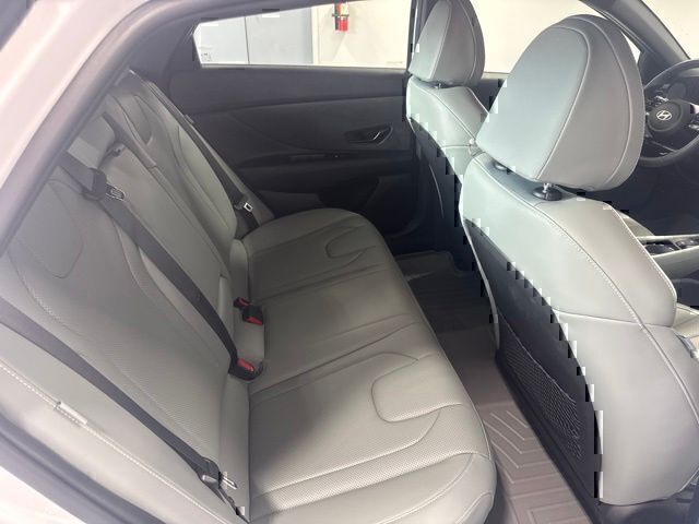 Used 2025 Hyundai Elantra Hybrid Sedan