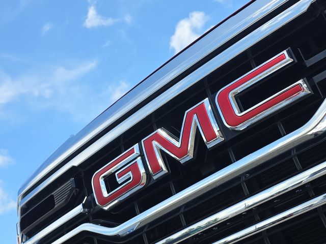 2023 GMC Sierra 1500 SLT:46952A