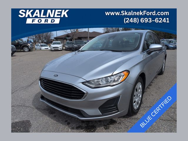 Silver Metallic 2020 Ford Fusion S FWD Sedan Front-Wheel Drive 6-Speed Automatic