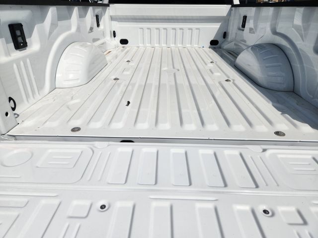 2024 Oxford White Ford Super Duty F-350 SRW XL 4X4 Truck