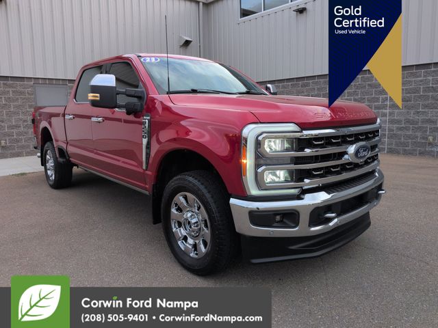 Rapid Red Metallic Tinted Clearcoat 2023 Ford F-250 Super Duty Pickup Truck Four-Wheel Drive Automatic