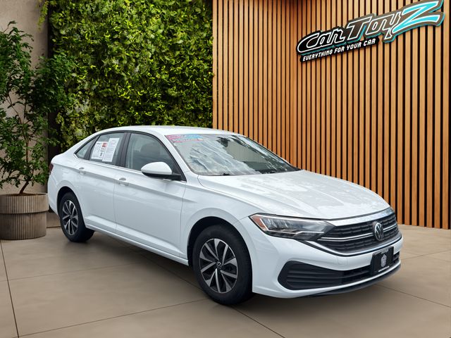 2024 Volkswagen Jetta Thumbnail