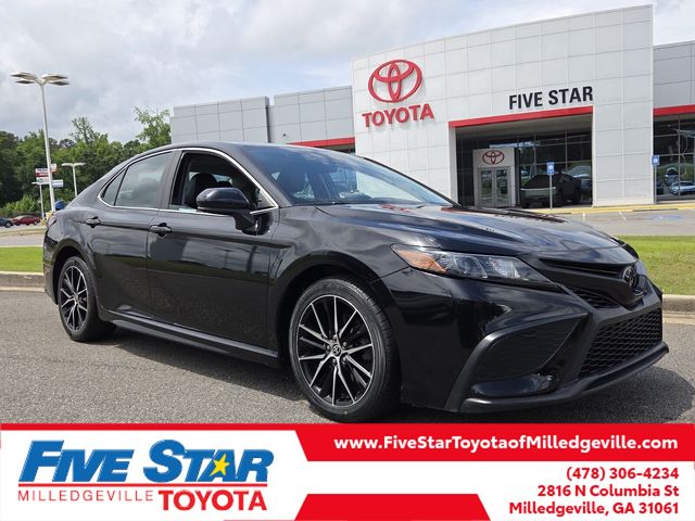 2021 Toyota Camry 2.5 Auto SE's photo