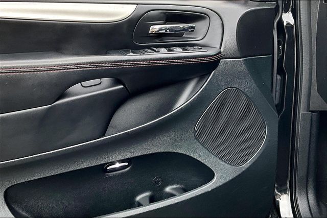 Used 2018 Dodge Grand Caravan GT 4D Passenger Van