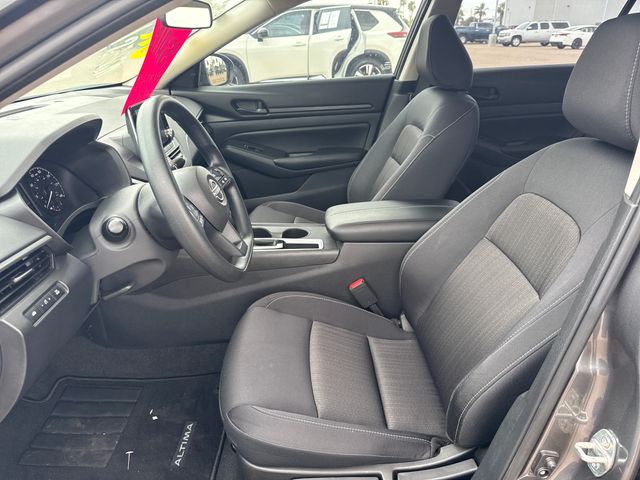 Certified Used 2025 Gray Nissan 2.5 S image 13