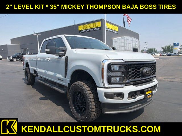 Pre-Owned 2025 Ford F-350SD Lariat 4WD 4D Crew Cab