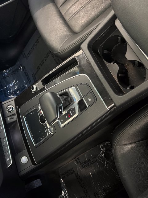 Used 2020 Audi Q5 e SUV