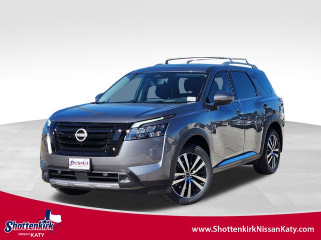 2025 Nissan Pathfinder Platinum's photo
