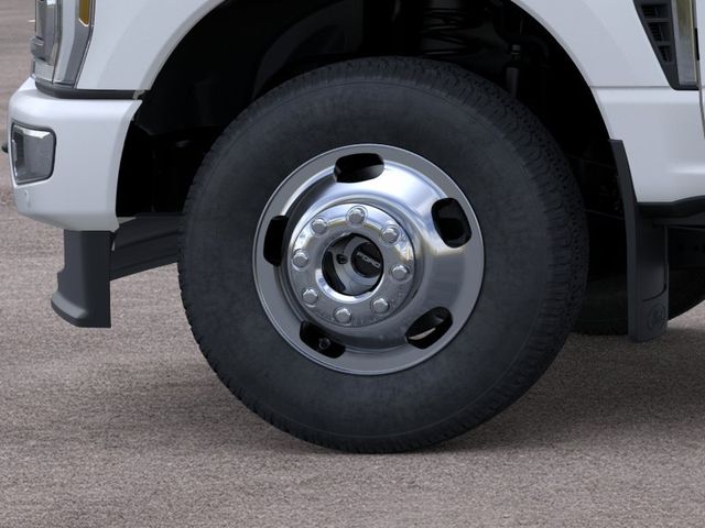 New 2026 White Ford Platinum image 19