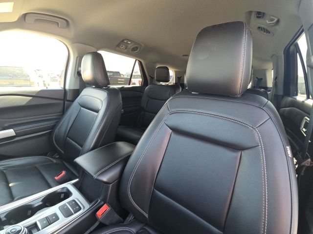 2022 Ford Explorer XLT:168543A