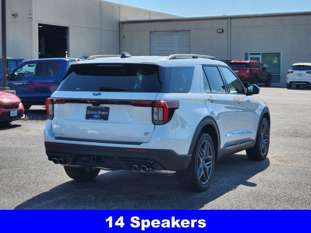 2025 Ford Explorer ST 8