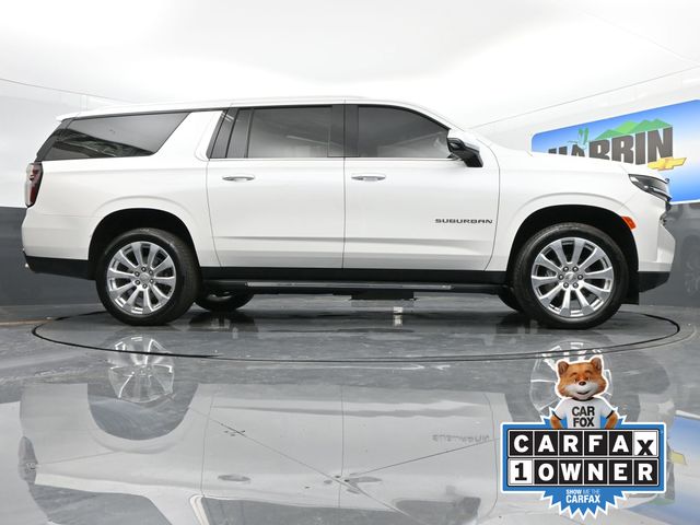 2024 Chevrolet Suburban Premier photo