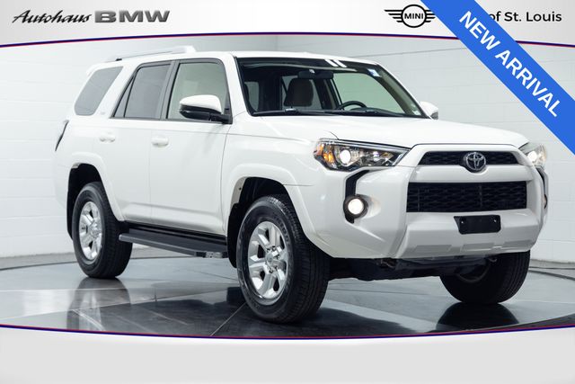 Super White 2018 Toyota 4Runner SUV / Crossover Four-Wheel Drive 5-Speed Automatic Overdrive