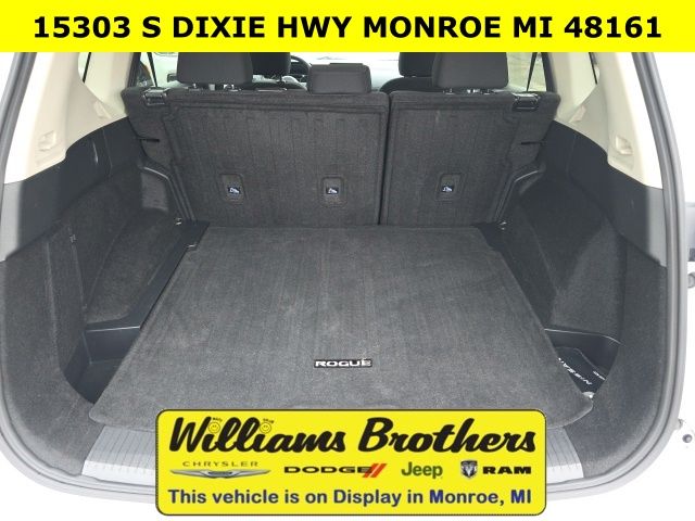 2024 Nissan Rogue S - Brilliant Silver Metallic exterior view 7