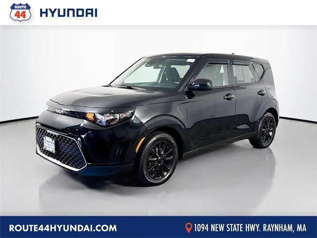 2023 Kia Soul LX FWD