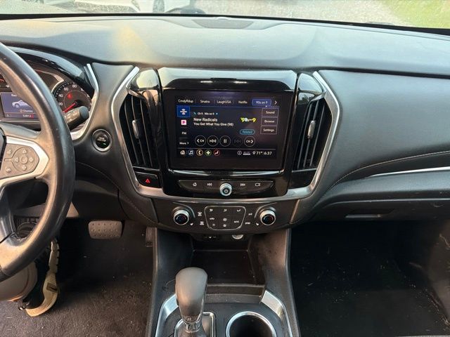 2021 Chevrolet Traverse LT Red at Bob Ruth Ford