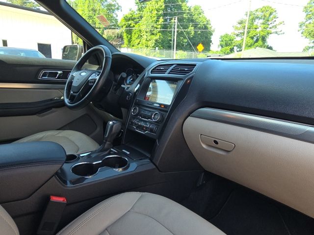 2018 Ford Explorer XLT:C02609A