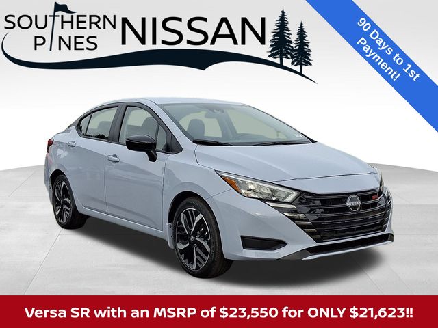 2025 Nissan Versa Sedan SR's photo