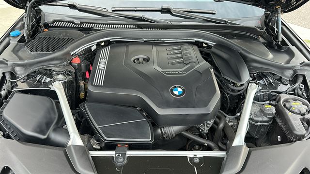 2021 BMW 5 Series 530i 11