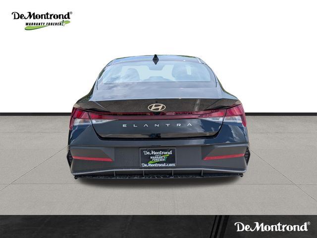 2026 Hyundai Elantra SE - 5