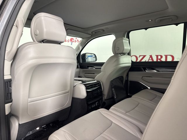 2024 Baltic Gray Metallic Clearcoat Jeep Wagoneer Base 4X4 SUV
