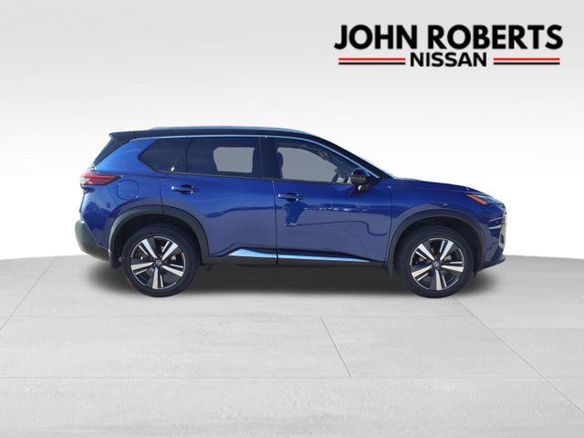 2021 Nissan Rogue SL 26