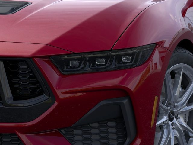 New 2026 Molten Magenta Metallic Tinted Clearcoat Ford GT Premium Fastback image 18