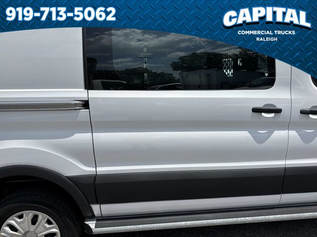 Used 2025 White Ford Base image 17