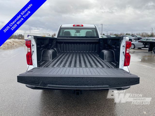 2025 Chevrolet Silverado 1500 WT photo