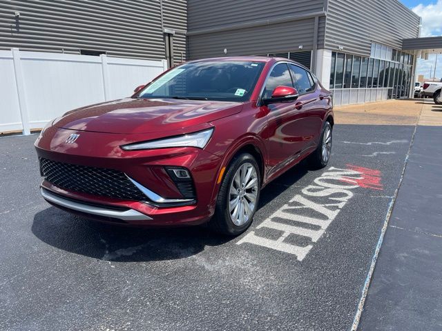 Cinnabar Metallic 2024 Buick Envista Avenir FWD SUV / Crossover Front-Wheel Drive 6-Speed Automatic