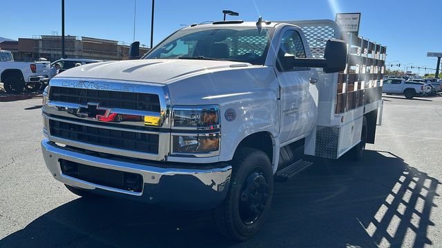 2023 Chevrolet Silverado 5500HD Work Truck 4