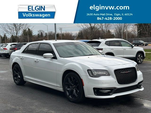 2022 Chrysler 300 S V8 RWD