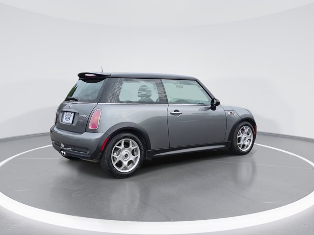Used 2004  MINI S image 8