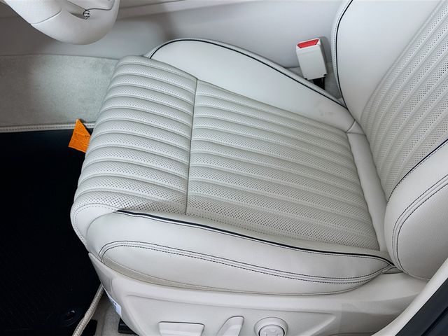 Thumbnail: 2026 Genesis G70 - 21