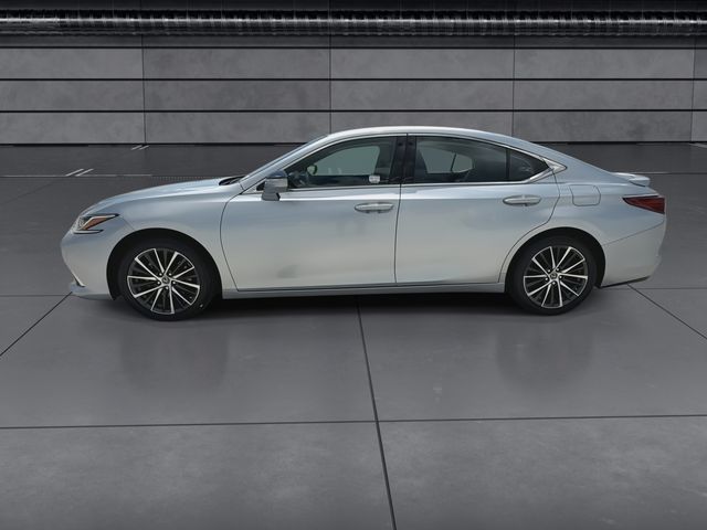 Used 2022 Lexus ES Sedan