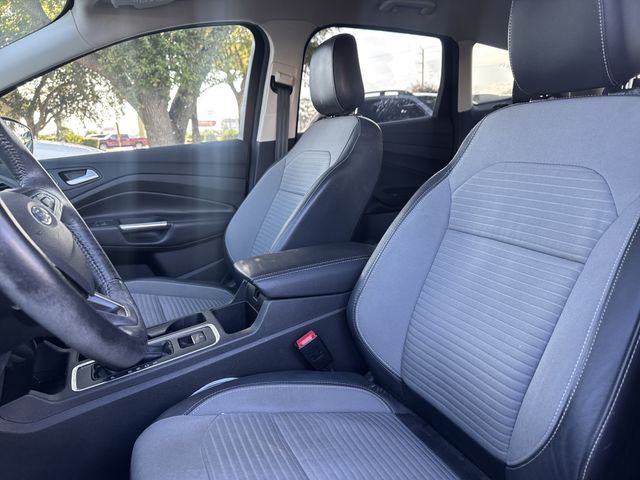 2019 Ford Escape SE Black at Autostrade