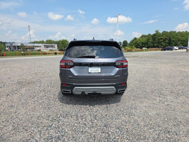Used 2025 Honda Pilot SUV
