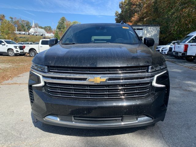 2023 Chevrolet Suburban LT 8