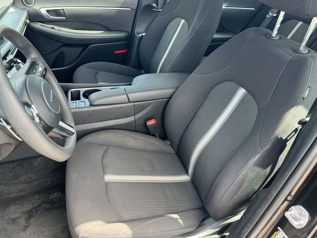 Used 2025 Black Hyundai SEL image 33