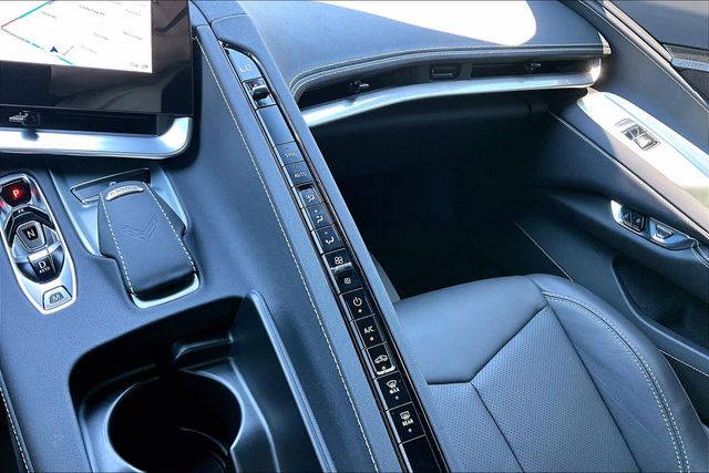 Used 2025 Red Chevrolet Stingray image 17