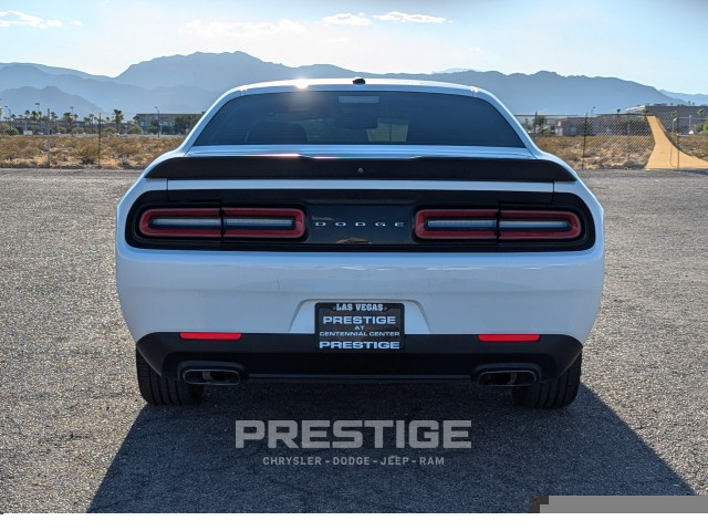 2018 Dodge Challenger SXT 8