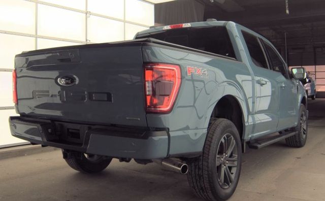 View vehicle photo 2